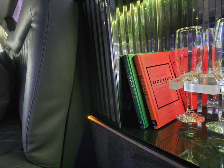Limousine med stilfuld indretning